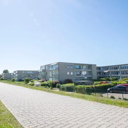 Apartment Baltic 143 *